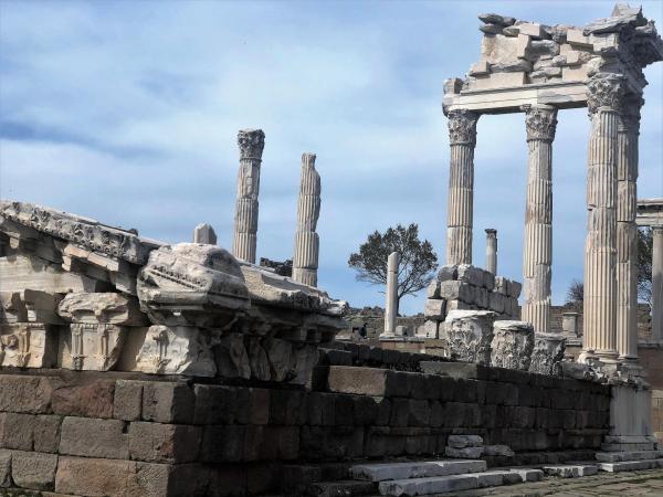 The First Settlement Area of ​​Pergamon City with its Ancient Name | Daily Culture Tours