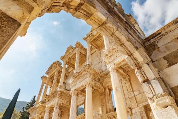 Unearthing Grandeur: Your Essential Guide to Visiting Ancient Ephesus